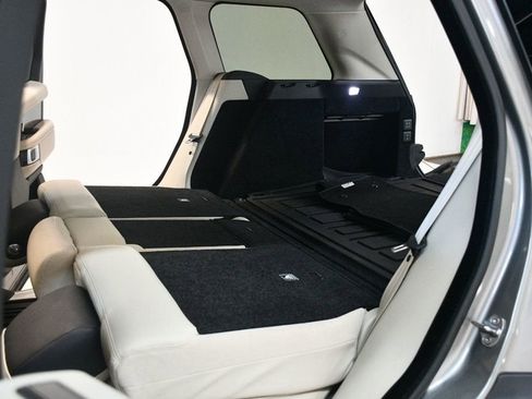 Used 2019 Land Rover Range Rover Supercharged image 83