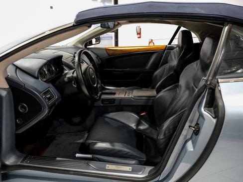 Used 2006 Aston Martin DB9 Volante image 10
