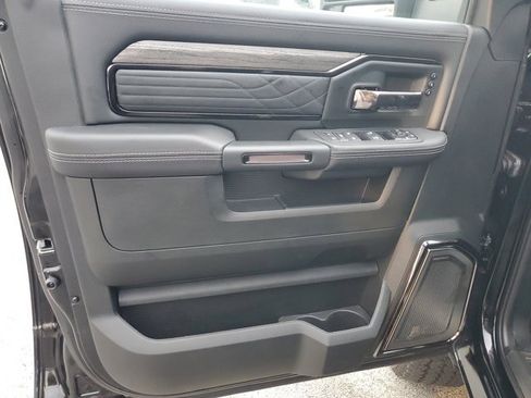 New 2026 RAM 2500 Limited image 9