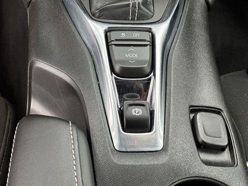 Used 2023 Chevrolet Camaro LT w/ RS Package image 18