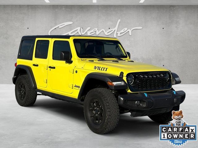 Used 2024 Jeep Wrangler Unlimited AWD/4WD image 2