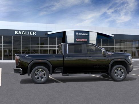 New 2026 GMC Sierra 3500 SLT w/ SLT Premium Package image 5