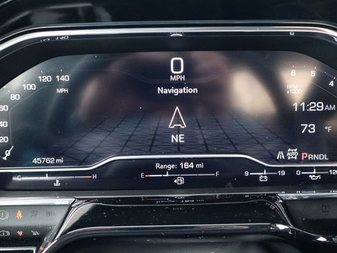 Certified 2025 GMC Sierra 1500 SLT image 26