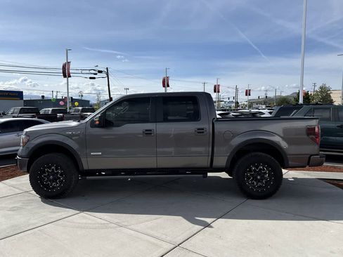 Used 2013 Ford F150 FX4 w/ Mid Equipment Group AWD/4WD image 2