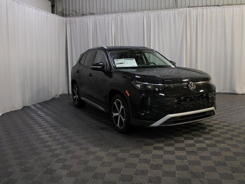 New 2026 Volkswagen Tiguan SE image 27