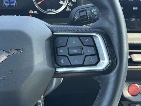 Used 2024 Ford Mustang Convertible RWD image 24