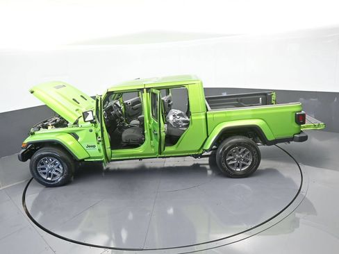 Used 2025 Jeep Gladiator Sport AWD/4WD image 60