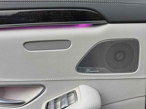 Used 2015 Mercedes-Benz S 550 Sedan image 44