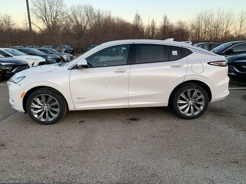 New 2026 Buick Envista Avenir image 7