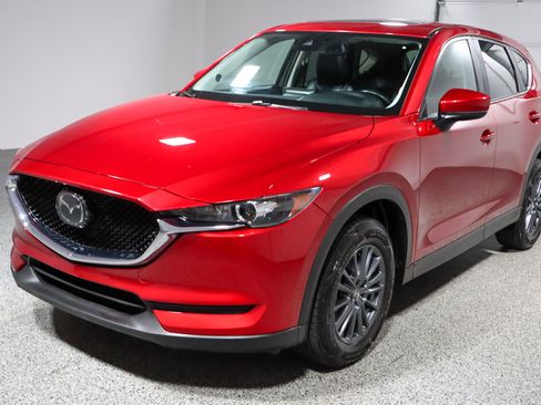 Used 2019 MAZDA CX-5 Touring image 33