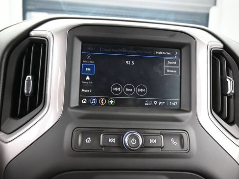 Used 2023 Chevrolet Silverado 1500 Custom RWD image 26