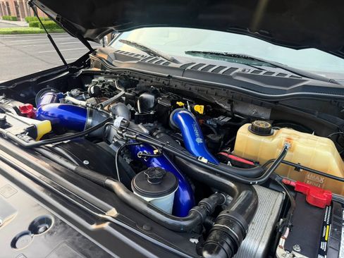 Used 2019 Ford F250 Platinum AWD/4WD image 10