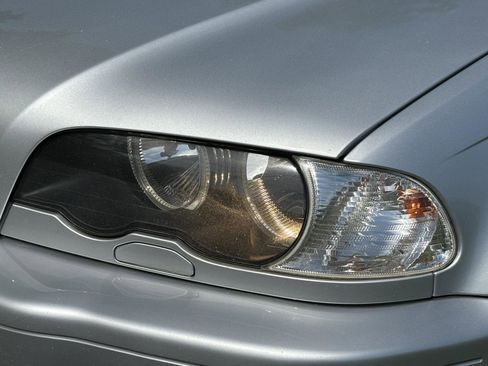 Used 2002 BMW M3 Convertible image 40