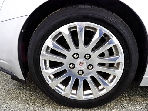 Used 2010 Cadillac CTS Performance w/ Performance Luxury Package image 18