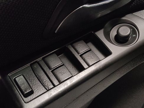 Used 2015 Chevrolet Cruze LT image 27