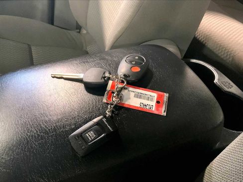 Used 2014 Toyota Tacoma 4x4 Double Cab image 13