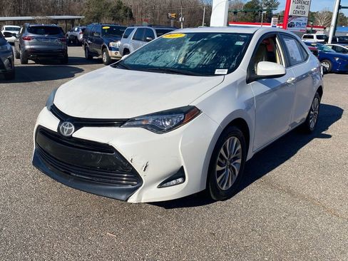 Used 2017 Toyota Corolla LE w/ LE Eco Premium Package image 2
