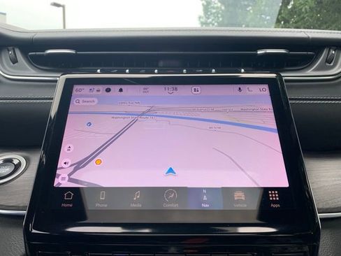 Used 2021 Jeep Grand Cherokee L Overland w/ Luxury Tech Group IV image 23