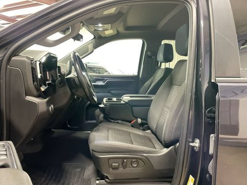 Used 2022 Chevrolet Silverado 1500 LT AWD/4WD image 14