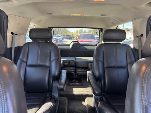 Used 2007 GMC Yukon Denali image 23