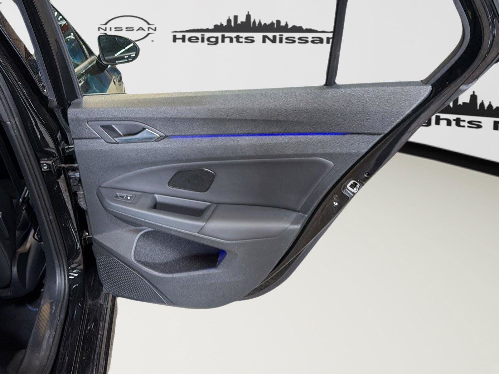 Used 2024 Volkswagen Golf R AWD/4WD image 32