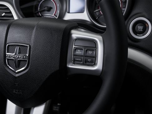 Used 2018 Dodge Journey SE w/ Popular Equipment Group FWD image 47