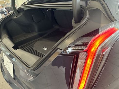 Certified 2025 Cadillac CT4 Sport RWD image 15