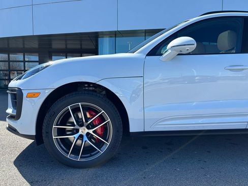 New 2026 Porsche Macan S AWD/4WD image 18