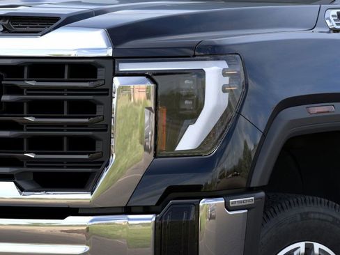 New 2026 GMC Sierra 2500 Pro image 10