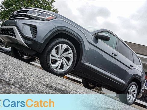 Used 2022 Volkswagen Atlas SE image 4