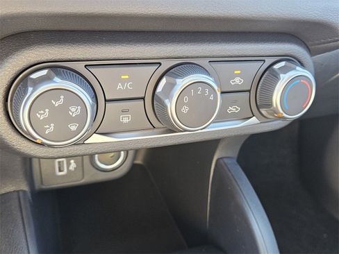 New 2025 Nissan Versa S w/ Trunk Package image 18