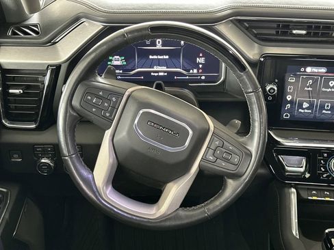 Used 2024 GMC Sierra 1500 Denali w/ Technology Package image 18