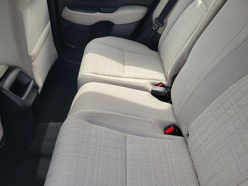 Certified 2023 Honda HR-V LX image 14