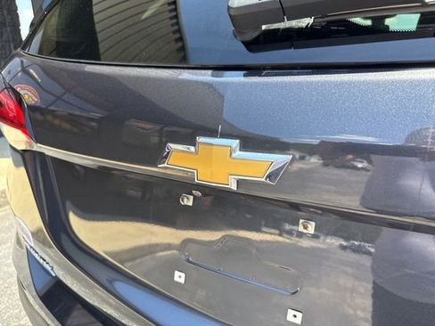 Used 2022 Chevrolet Equinox Premier FWD image 29