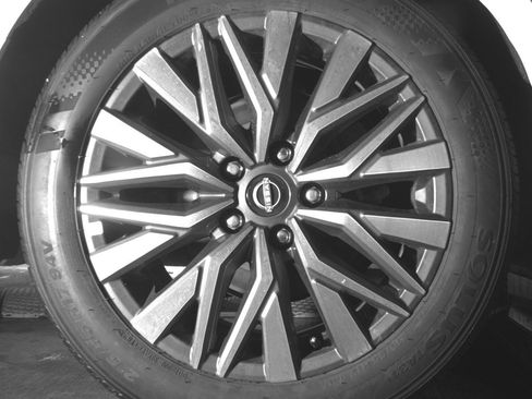 Used 2025 Nissan Altima 2.5 SV FWD image 15