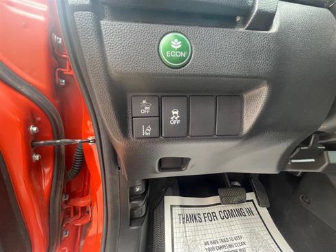 Used 2018 Honda Fit EX image 9