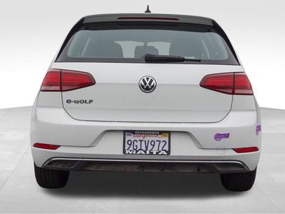 Used 2019 Volkswagen e-Golf SE w/ Driver Assistance Package