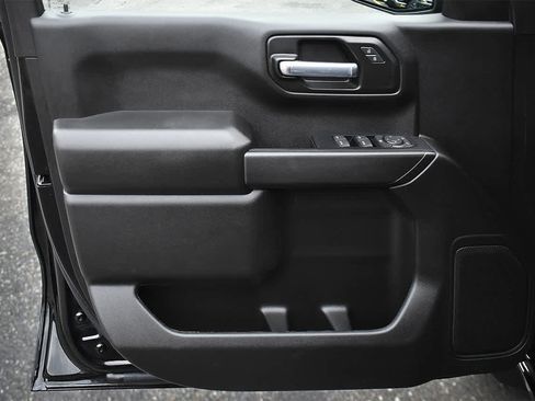 Used 2026 Chevrolet Silverado 1500 Custom w/ Turbomax Blackout Package AWD/4WD image 19