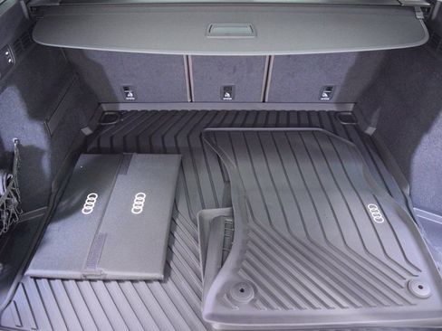 New 2025 Audi Q5 Prestige image 10