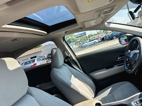Used 2022 Honda HR-V EX image 24