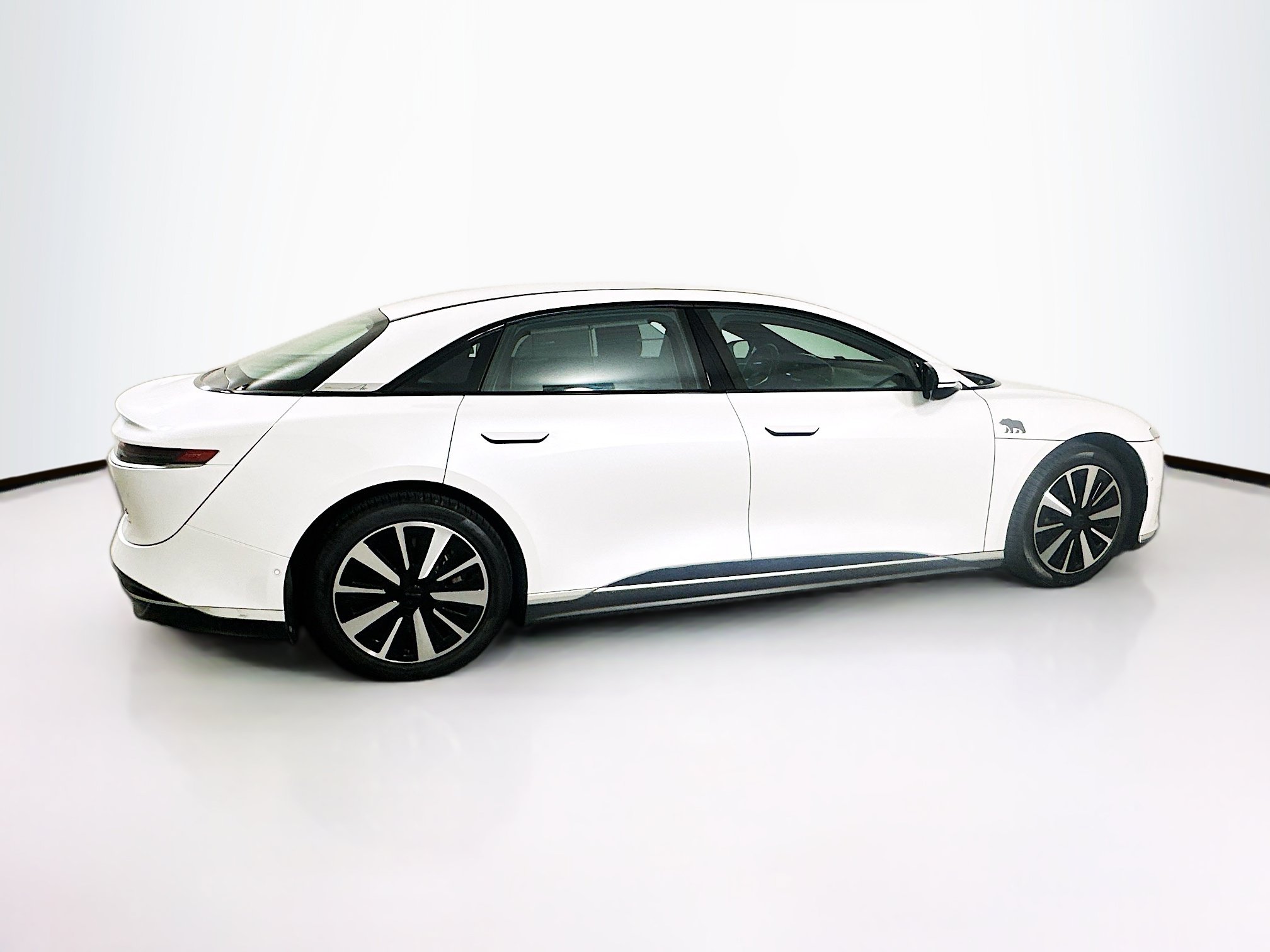 Used 2024 Lucid Air Touring AWD/4WD image 10