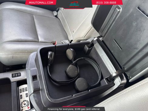 Used 2015 Toyota Sequoia Platinum image 29