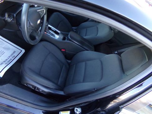 Used 2021 Chevrolet Malibu LT image 11