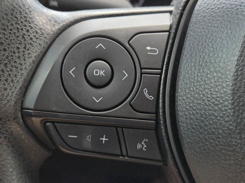 Used 2024 Toyota RAV4 LE FWD image 23