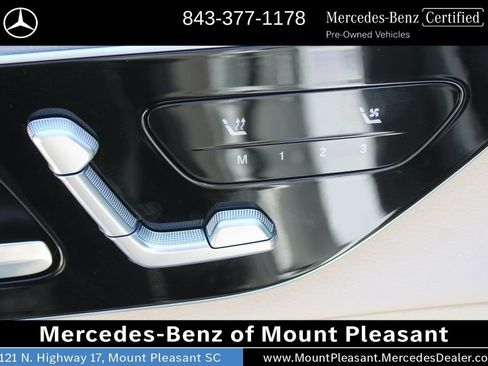 Used 2025 Mercedes-Benz GLC 350e 4MATIC image 23