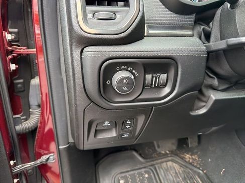 Used 2019 RAM 1500 Limited AWD/4WD image 22