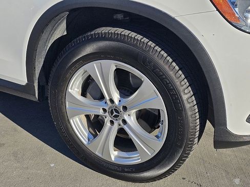 Used 2018 Mercedes-Benz GLC 300 image 7