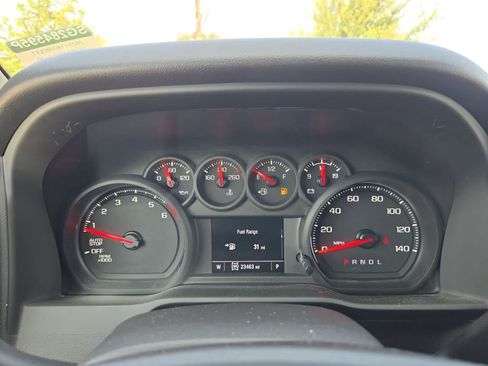 Used 2025 Chevrolet Silverado 1500 Custom Trail Boss AWD/4WD image 28