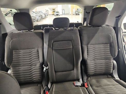 Used 2020 Ford Explorer XLT AWD/4WD image 12