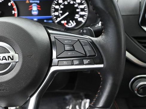 Used 2019 Nissan Altima 2.0 SR FWD image 29